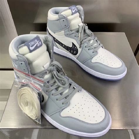 jordan dior rep 1 1 cổ thấp|Giày Nike Jordan Dior rep 1:1 cổ cao .